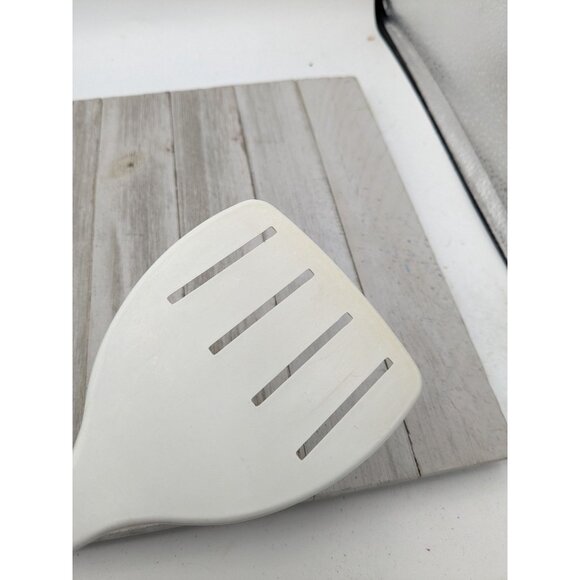 Tailor Made #1 Wide Slotted Spatula Turner Flipper White Nylon Plastic 11 3/4" - Picture 8 of 8